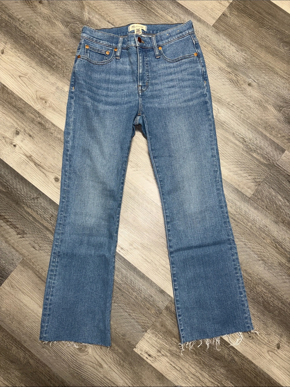 Madewell mid rise kick out Jean Jeans with Raw Hem